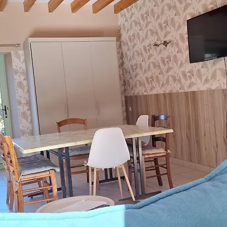 La Maisonnette Du Meslay Ferienhaus