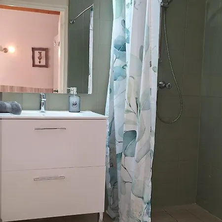 La Maisonnette Du Meslay Fye